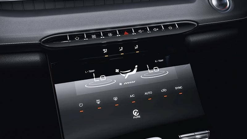 Touch control + dual-zone climate